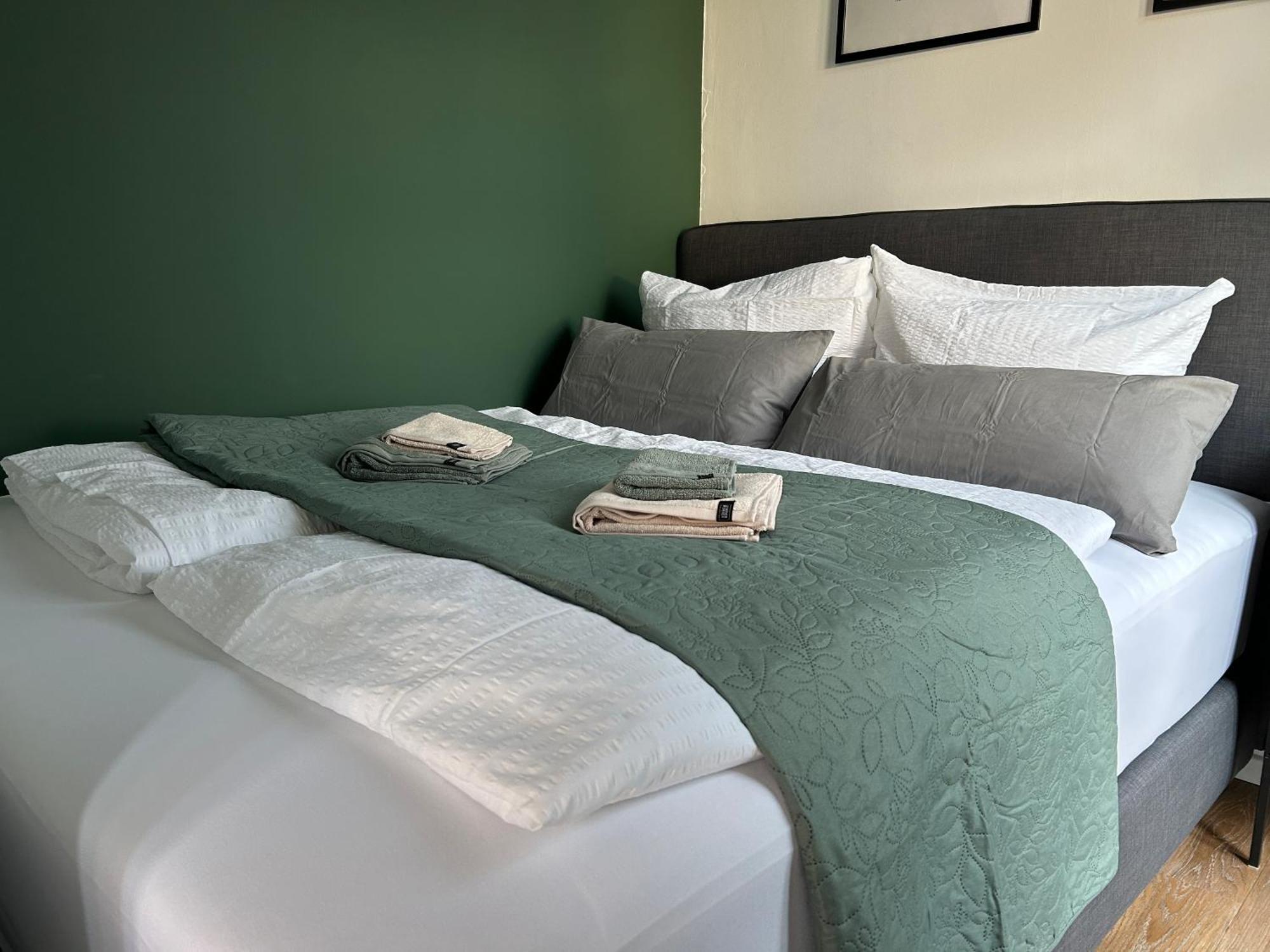 Apartment Micasa Ol - Modernes Penthouse - Stellplatz - Kueche - Wlan - Dachterrasse